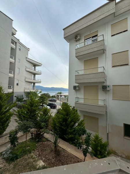 Vlore, jepet me qera apartament 1+1+Ballkon Kati 0, 70 m² 40 € (Dhimiter konomi)