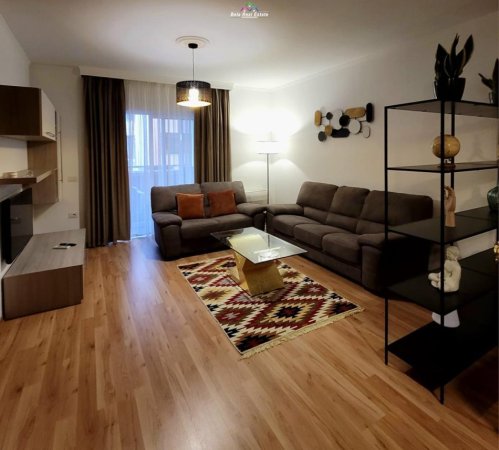 Tirane, jepet me qera apartament 2+1 Kati 6, 110 m² 1.500 € (blloku)