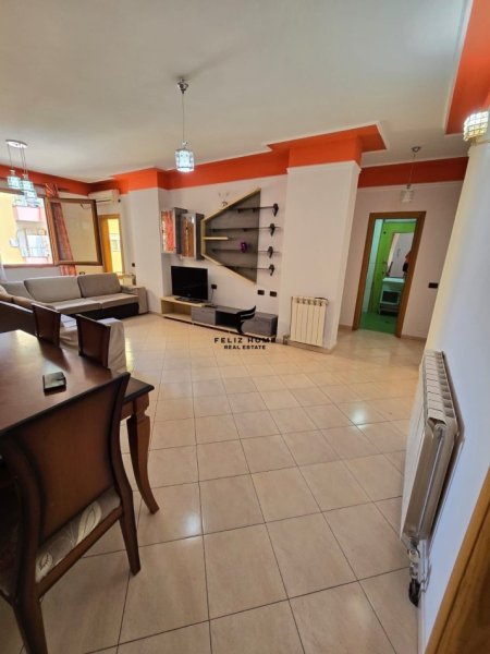 Tirane, shitet apartament 3+1+Ballkon Kati 5, 141 m² 165.000 € (ASTIR)