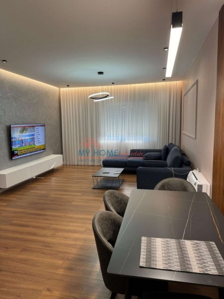Tirane, shitet apartament 2+1+Ballkon Kati 3, 126 m² 151.200 € (Kthesa e Kamzes)