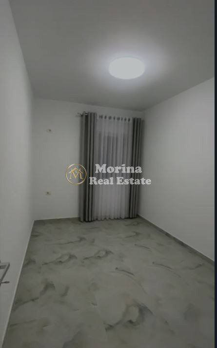 Tirane, jepet me qera apartament 3+1 Kati 2, 160 m² 500 € (Kodra e Priftit)
