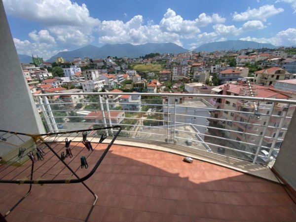 Tirane, shitet apartament 2+1+Ballkon Kati 8, 112 m² 185.000 € (Gramoz Pashko)