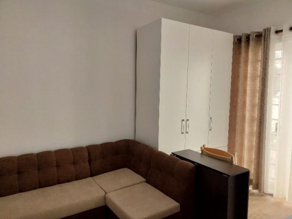 Tirane, jepet me qera apartament 1+1 Kati 0, 33 m² 300 € (Kompleksi Mangalem)