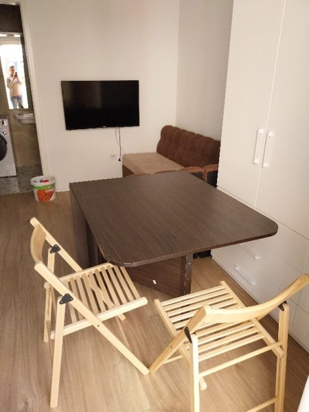 Tirane, jepet me qera apartament 1+1 Kati 0, 33 m² 300 € (Kompleksi Mangalem)