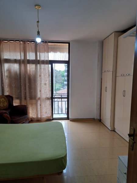 Tirane, jepet me qera apartament 2+1+Ballkon Kati 5, 100 m² 600 € (RRUGA E ELBASANIT)