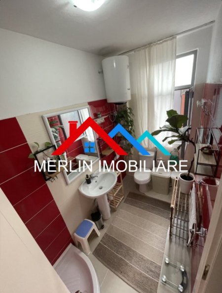 Tirane, jepet me qera apartament 2+1 Kati 1, 100 m² 900 € (Liqeni i Thate)