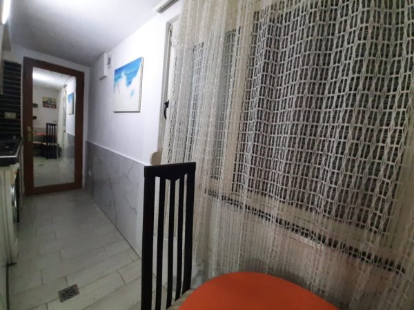 Tirane, jepet me qera apartament 1+1 Kati 1, 60 m² 310 € (5 MAJ)