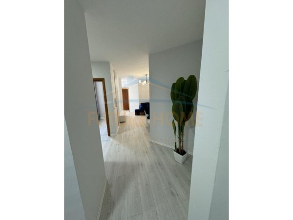 Tirane, shitet apartament 2+1 Kati 7, 84 m² 119.000 € (UNAZA E RE)