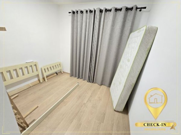 Tirane, jepet me qera apartament 2+1+Aneks+Ballkon Kati 3, 1.000 € (Kompleksi Delijorgji)