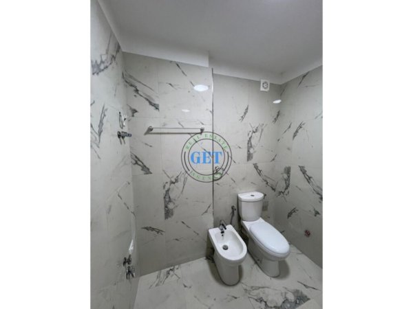 Durres, shitet apartament 1+1+Ballkon Kati 7, 55 m² 68.000 € (Shkembi i Kavajes)