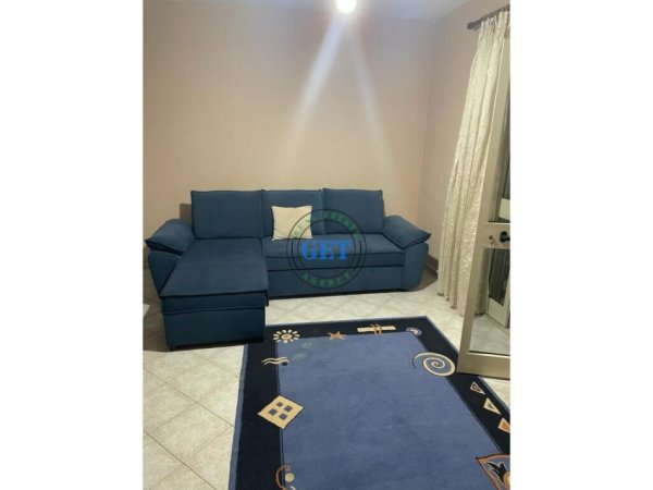 Durres, jepet me qera apartament 1+1+Ballkon Kati 5, 60 m² 280 € (Plazh Hekurudha)