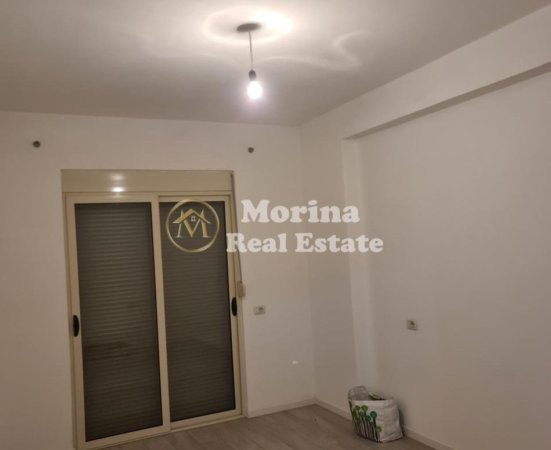 Tirane, shitet apartament 2+1 Kati 3, 103 m² 139.000 € (Astir)