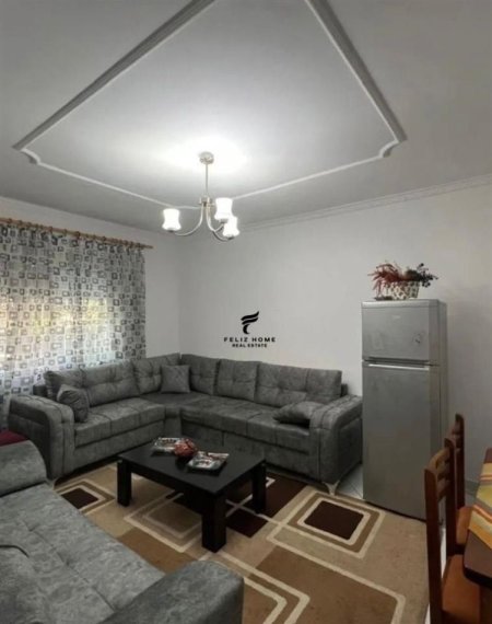 Tirane, shitet apartament 1+1+Ballkon Kati 1, 45 m² 65.000 € (XHAMLLIKU)