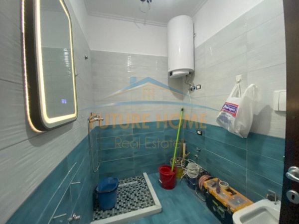 Tirane, shitet apartament 2+1+Ballkon Kati 3, 104 m² 175.000 € (Kodra e Diellit)