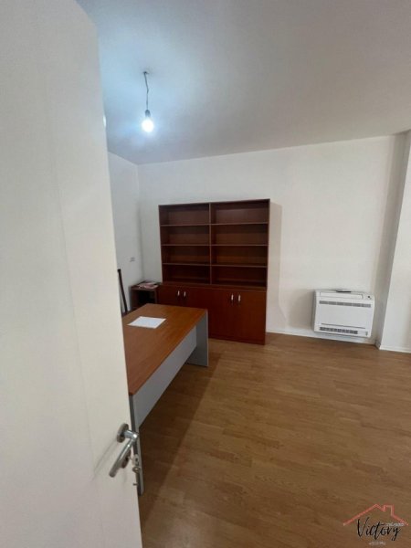 Tirane, jepet me qera apartament 2+1 Kati 5, 86 m² 750 € 