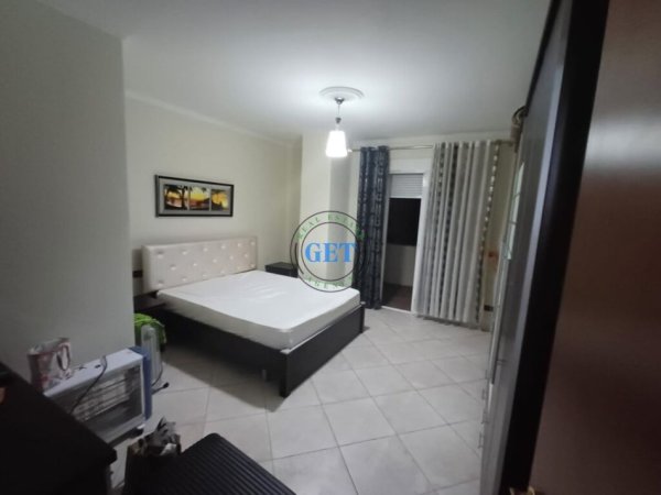 Durres, jepet me qera apartament 2+1+Ballkon Kati 5, 91 m² 400 € (Ujesjellesi)