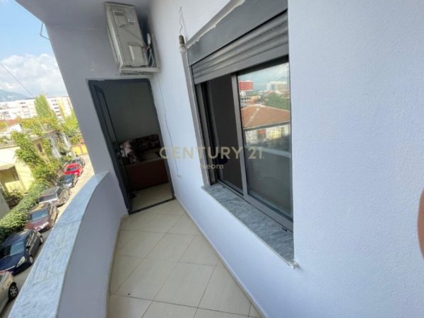 Tirane, shitet apartament 1+1 Kati 3, 77 m² 96.000 € (don bosko)