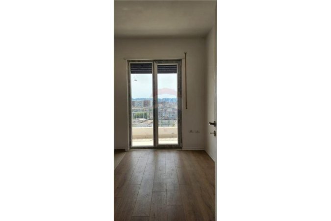 Tirane, shitet apartament 2+1 Kati 7, 88 m² 140.000 € (Perballe universitetit UET - Porcelan)