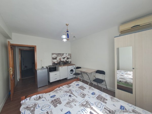 Tirane, Garsoniere me qira  Kati 4, 50 m² 400 € Bulevardi Gjergj Fishta