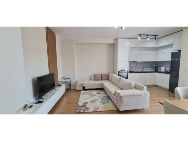 Tirane, shitet 2+1+Ballkon Kati 6, 77 m² 147.000 € (Ne zonen e Selites, te ish Qyteti i Nxenesve)