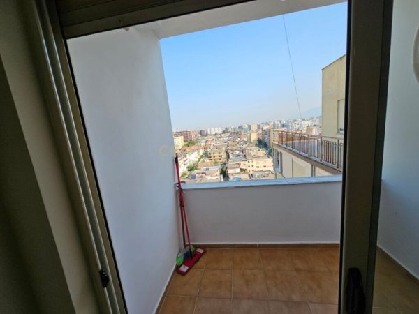 Tirane, shitet apartament 1+1+Ballkon Kati 9, 58 m² 125.000 € (në zonën e Ish Parkut te autobuzave, Tiranë)