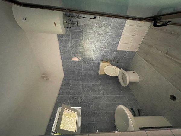 Tirane, jepet me qera shtepi 1+1+Aneks Kati 1, 65 m² 280 € 