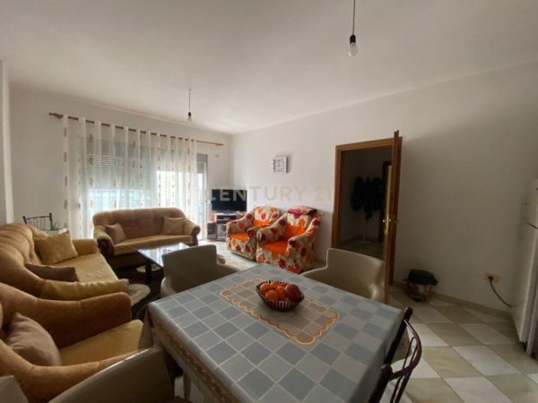 Tirane, shitet apartament 2+1+Ballkon Kati 6, 107 m² 128.000 € (Ne Astir , prane Vila-L)