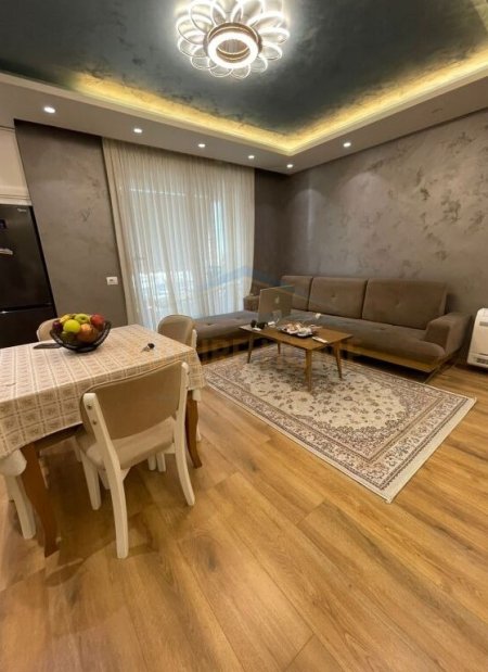 Tirane, shitet apartament 2+1 Kati 6, 105 m² 200.000 € (Fusha e Aviacionit)