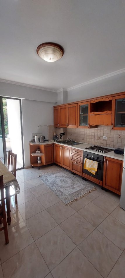 Tirane, shitet apartament 2+1 Kati 6, 113 m² 305.000 € (RRUGA E ELBASANIT)