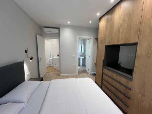 Tirane, shitet apartament 2+1+Ballkon Kati 4, 94 m² 161.613 € (Dogana)