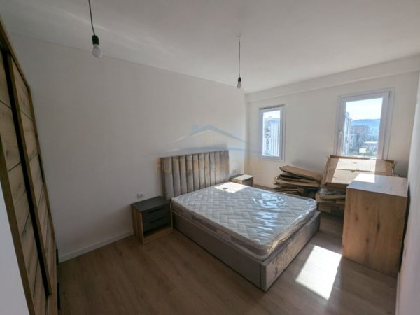 Tirane, shitet apartament 3+1+Ballkon Kati 9, 104 m² 166.000 € (Fusha e Aviacionit)